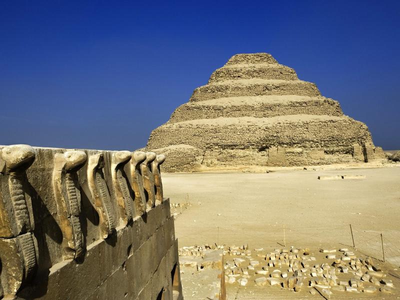 Tour de meio dia a Saqqara e Memphis.